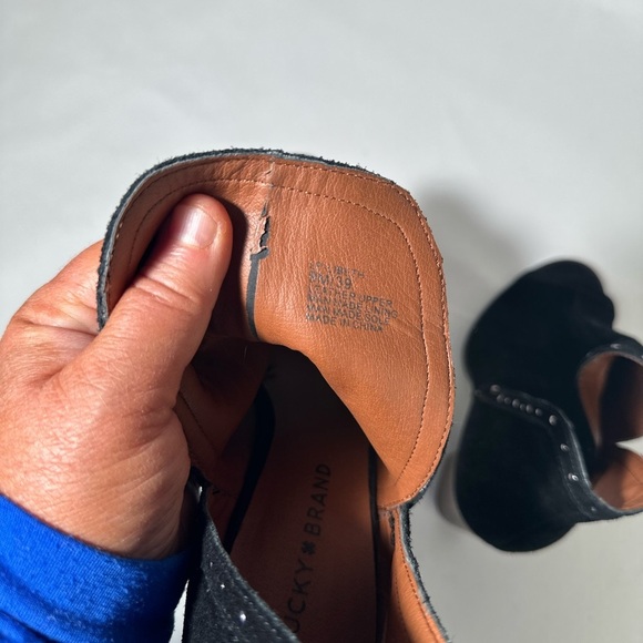 Lucky Brand Black Chunky Heel Ankle Booties - Picture 4 of 10